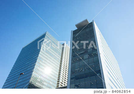 オフィスビルのある風景 オフィスビルのある風景 84062854