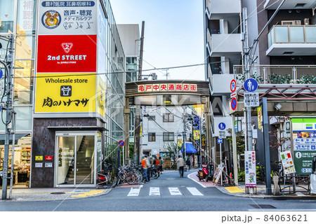 東京江東区の都市風景 亀戸駅 東京江東区の都市風景 亀戸駅 84063621