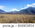 秋の戦場ヶ原・男体山が見える風景1 84063854