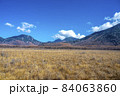 秋の戦場ヶ原・男体山が見える風景4 84063860