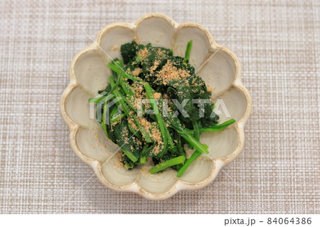 ほうれん草のごまあえ 84064386