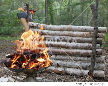 焚き火 84064840