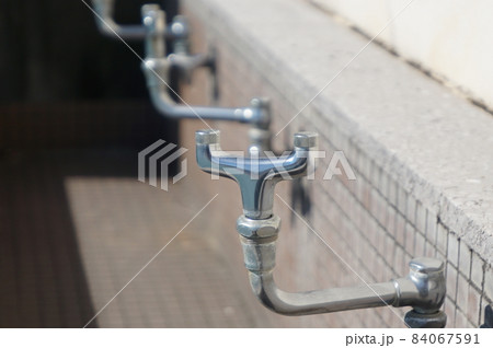 プールの水道3 プールの水道3 84067591