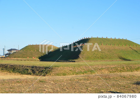 将軍山古墳(埼玉古墳群・さきたま古墳公園/埼玉県行田市) 将軍山古墳(埼玉古墳群・さきたま古墳公園/埼玉県行田市) 84067980