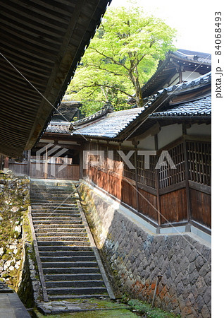 永平寺の境内（福井県吉田郡永平寺町志比5-15） 84068493