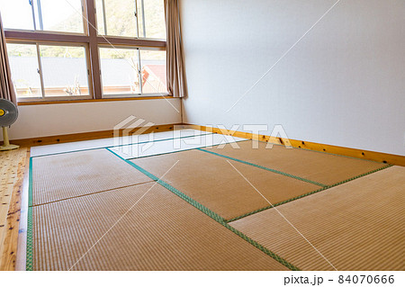 畳　和室　小学校　宿直室 84070666