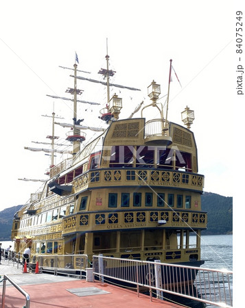 海賊船　芦ノ湖 84075249