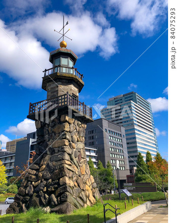 東京九段・九段坂公園の高灯篭 84075293