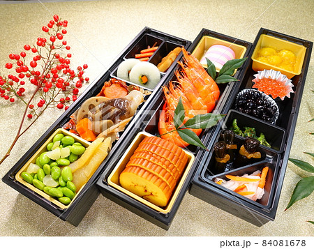 おせち料理　正月料理 84081678