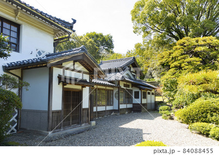 八日市・護国地区の町並み　本芳我家住宅　庭園 84088455