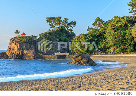 早朝の桂浜 下竜頭岬 高知県高知市 早朝の桂浜 下竜頭岬 高知県高知市 84091686
