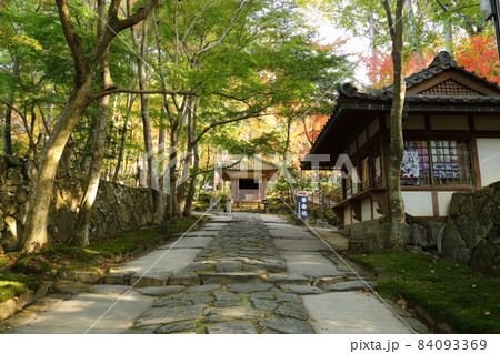 金剛輪寺（近江西国第十五番札所）／ 西谷堂　【滋賀県愛荘町】 84093369