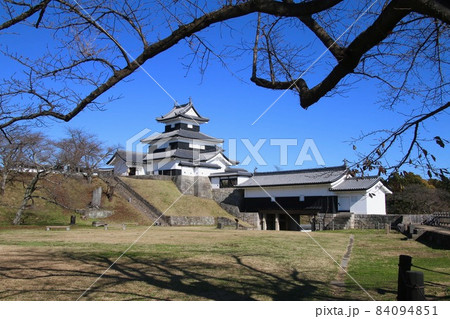 秋の小峰城（福島県・白河市） 84094851