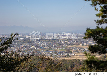 史跡金山城跡の遊歩道からの展望 群馬県太田市 史跡金山城跡の遊歩道からの展望 群馬県太田市 84095053