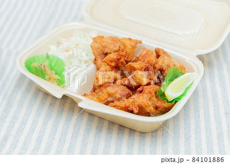 唐揚げ弁当 デリバリー 配達 プラスチック容器 唐揚げ弁当 デリバリー 配達 プラスチック容器 84101886