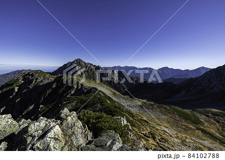 《富山県 北アルプス》剱御前から見る剱岳 84102788