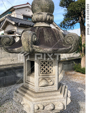 旧中山道・戸田の渡しにある水神様 旧中山道・戸田の渡しにある水神様 84108369