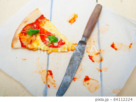 Italian pizza Margherita Italian pizza Margherita 84112224