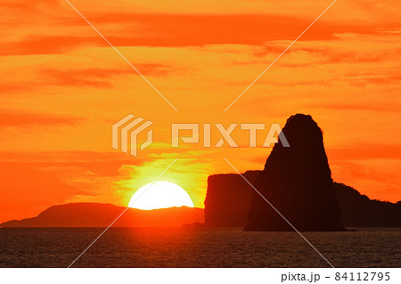 五島灘、角力灘、大角力の夕景 五島灘、角力灘、大角力の夕景 84112795