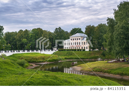 Building of the former city council, Uglich, Russia Building of the former city council, Uglich, Russia 84115351