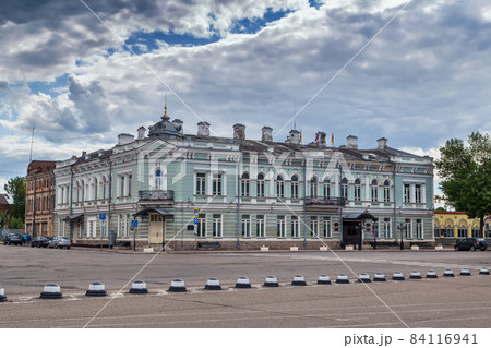 Uspenskaya square in Uglich, Russia Uspenskaya square in Uglich, Russia 84116941