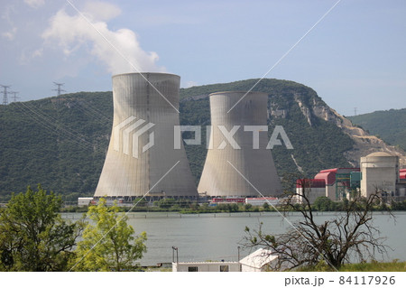 フランス　アルデッシュ地方　原発 84117926