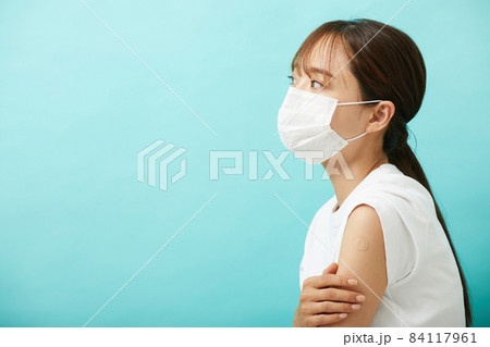 若い女性 注射 ワクチン 若い女性 注射 ワクチン 84117961
