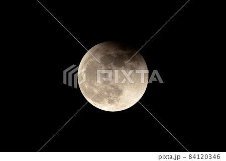 部分月食 その8 福岡市 2021年11月19日 19時49分 部分月食 その8 福岡市 2021年11月19日 19時49分 84120346