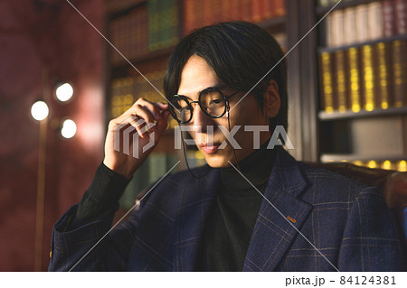 Image photo Image photo 84124381