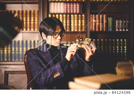 学者 学者 84124396