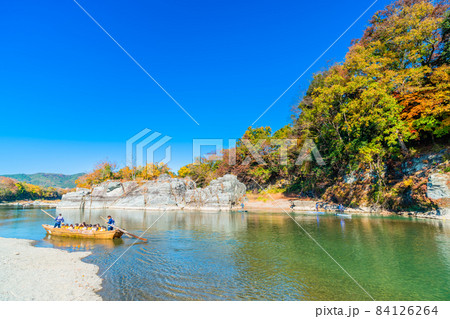 埼玉　長瀞の紅葉 84126264