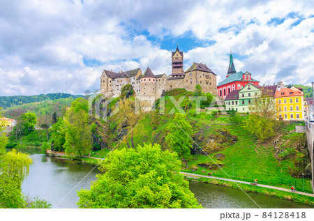 Loket Castle Hrad Loket gothic style building on massive rock over Eger river 84128418