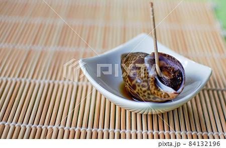 バイガイの煮つけ料理 バイガイの煮つけ料理 84132196