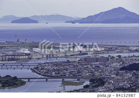 岩国　錦川と岩国錦帯橋空港　山口県岩国市 84132987