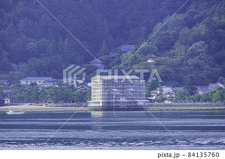 宮島　厳島神社　大鳥居修理工事　広島県廿日市市 84135760