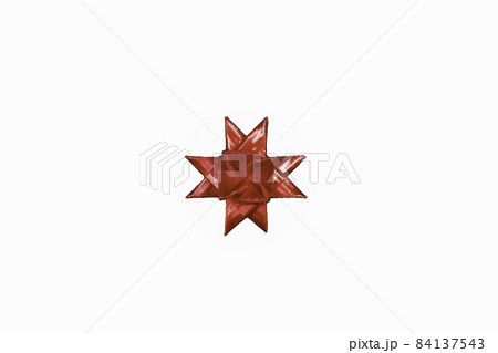 Floding paper stars on Black background. 84137543
