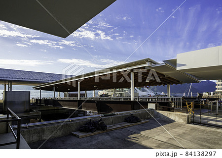 宮島口旅客ターミナル　桟橋　広島県廿日市市 84138297
