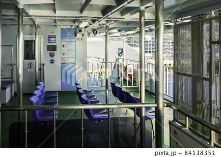 宮島口旅客ターミナル　宮島松大汽船フェリー　安芸　広島県廿日市市 84138351