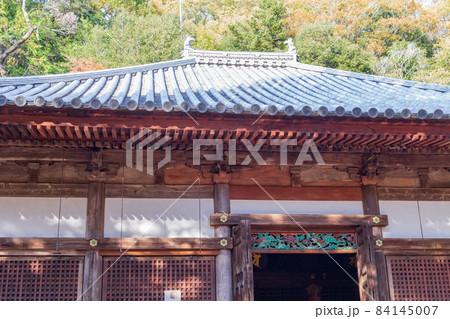 兵庫県三木市にある紅葉の綺麗な第二十六番札所 大谷山 大谿寺 伽耶院(だいけいじきゃらいん)本堂 兵庫県三木市にある紅葉の綺麗な第二十六番札所 大谷山 大谿寺 伽耶院(だいけいじきゃらいん)本堂 84145007