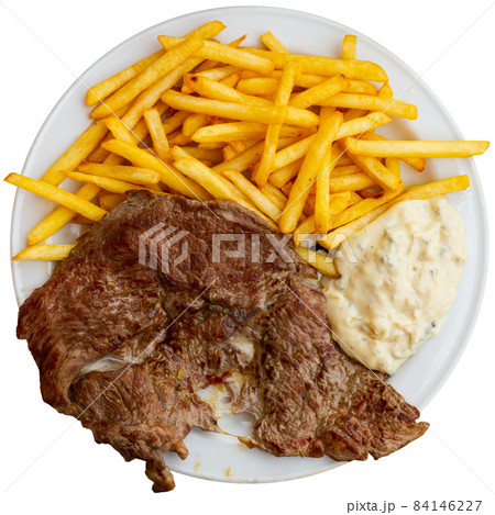 Roquefort veal steak served with fried potato 84146227
