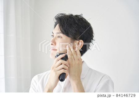 男性　シェービング 84146729