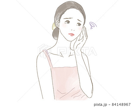 片手で頬を触りながら肌トラブルに悩む女性 84148967