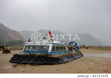 中国 河南省鄭州の黄河の美しい風景 84151449