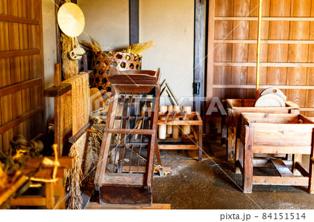 埼玉県富士見市　難波田城公園　旧金子家住宅　農器具 84151514
