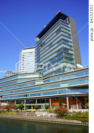 第二寝屋川沿いの読売テレビ本社(大阪市中央区) 第二寝屋川沿いの読売テレビ本社(大阪市中央区) 84152357