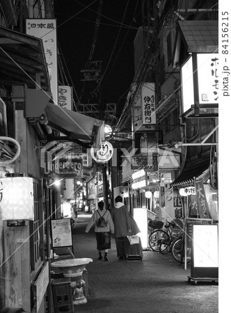 大阪の夜 84156215