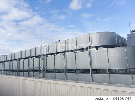 屋上の排気ダクト 屋上の排気ダクト 84156744