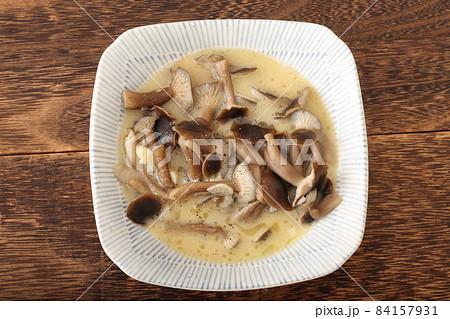 はたけしめじ バター炒め はたけしめじ バター炒め 84157931