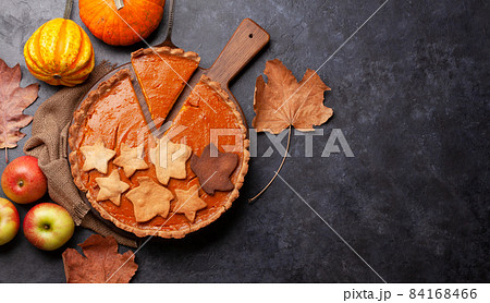 Pumpkin pie and various pumpkins 84168466