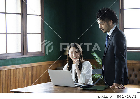 ビジネスイメージ 84171671